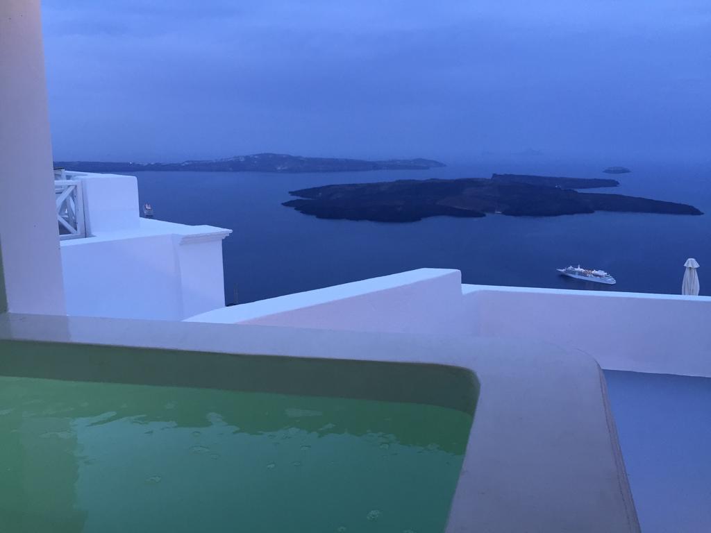 Altana Cliffside Villas Imerovígli Eksteriør bilde
